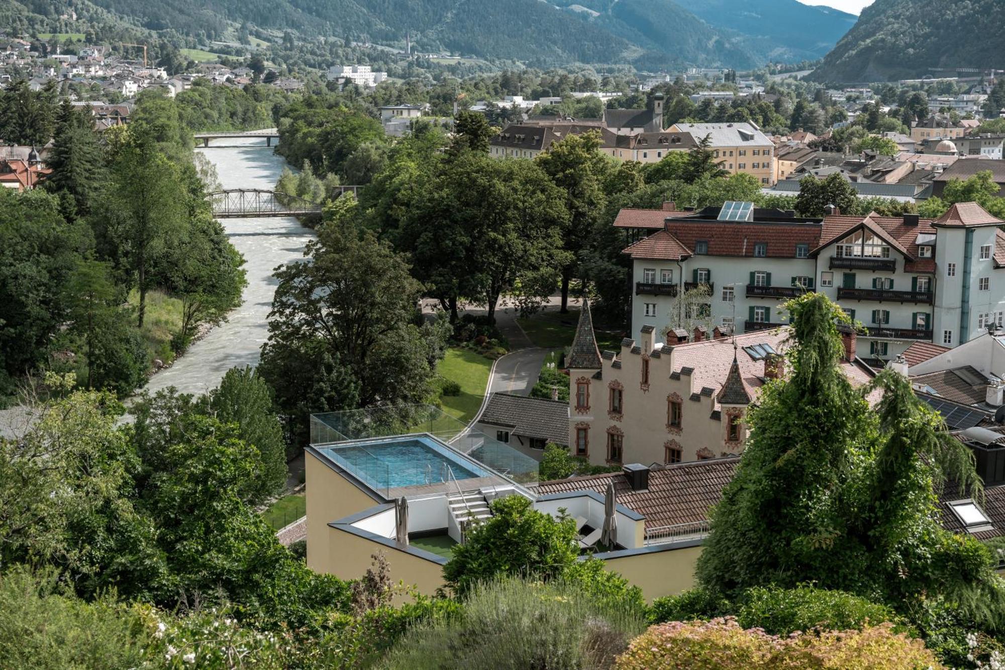 Dominik Alpine City Wellness Hotel - Adults Only Brixen Exteriér fotografie