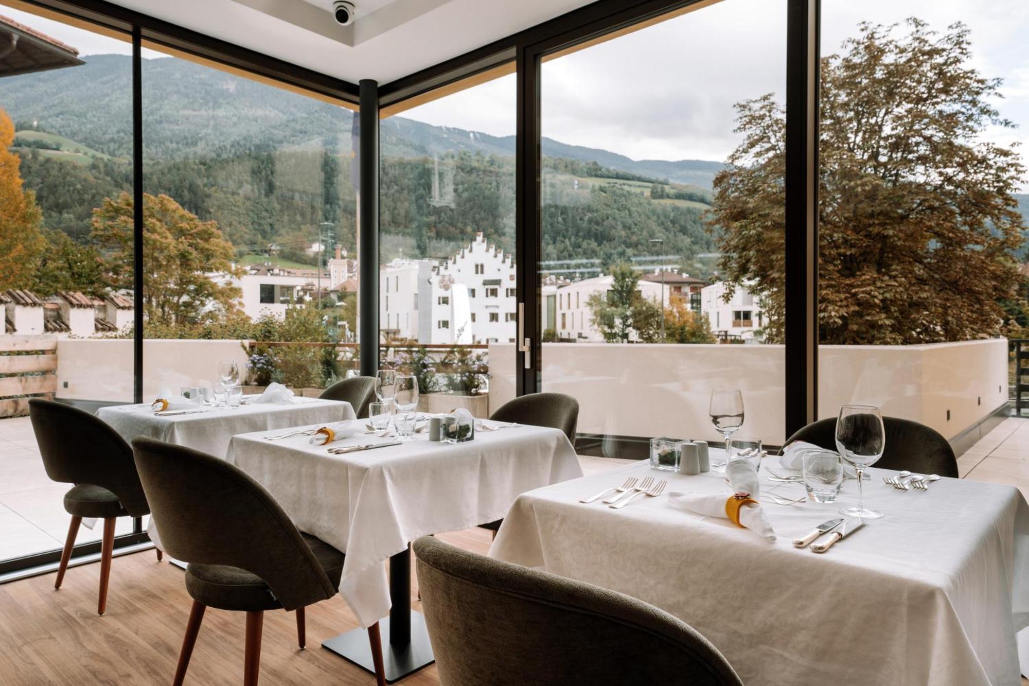 Dominik Alpine City Wellness Hotel - Adults Only Brixen Exteriér fotografie